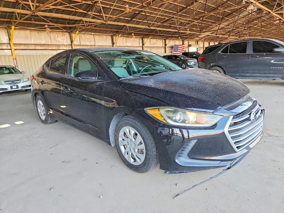 2017 HYUNDAI ELANTRA SE 4
