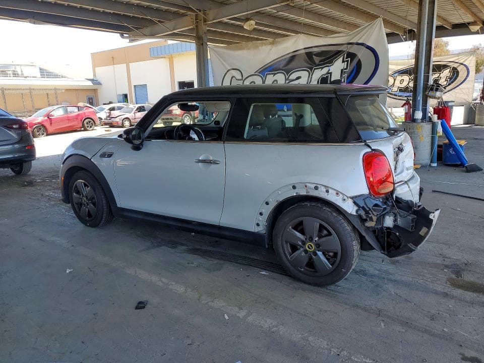 2022 MINI COOPER SE 2