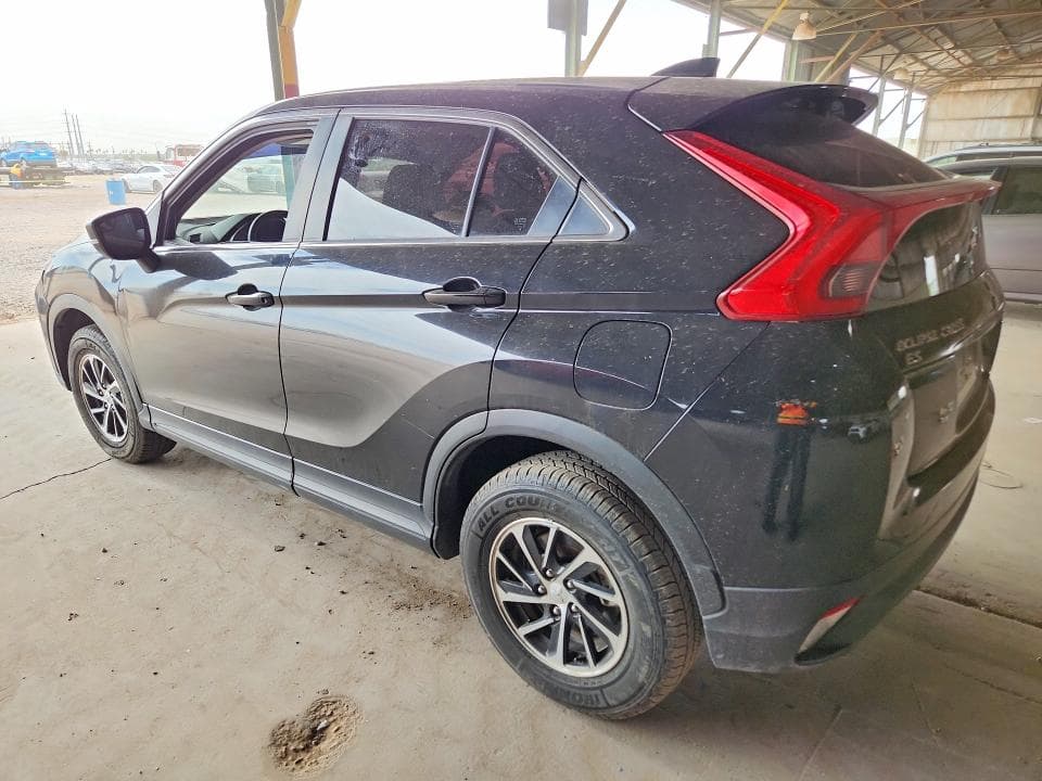 2020 MITSUBISHI ECLIPSE CROSS ES 2