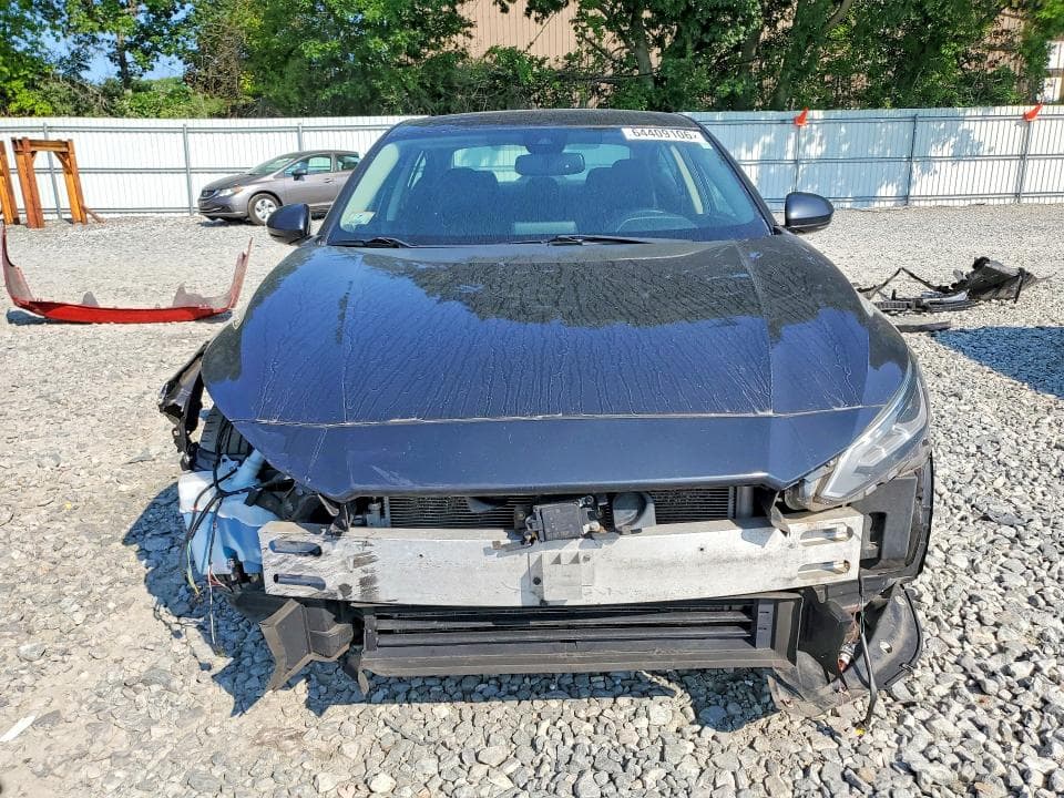 2019 NISSAN ALTIMA SV 5