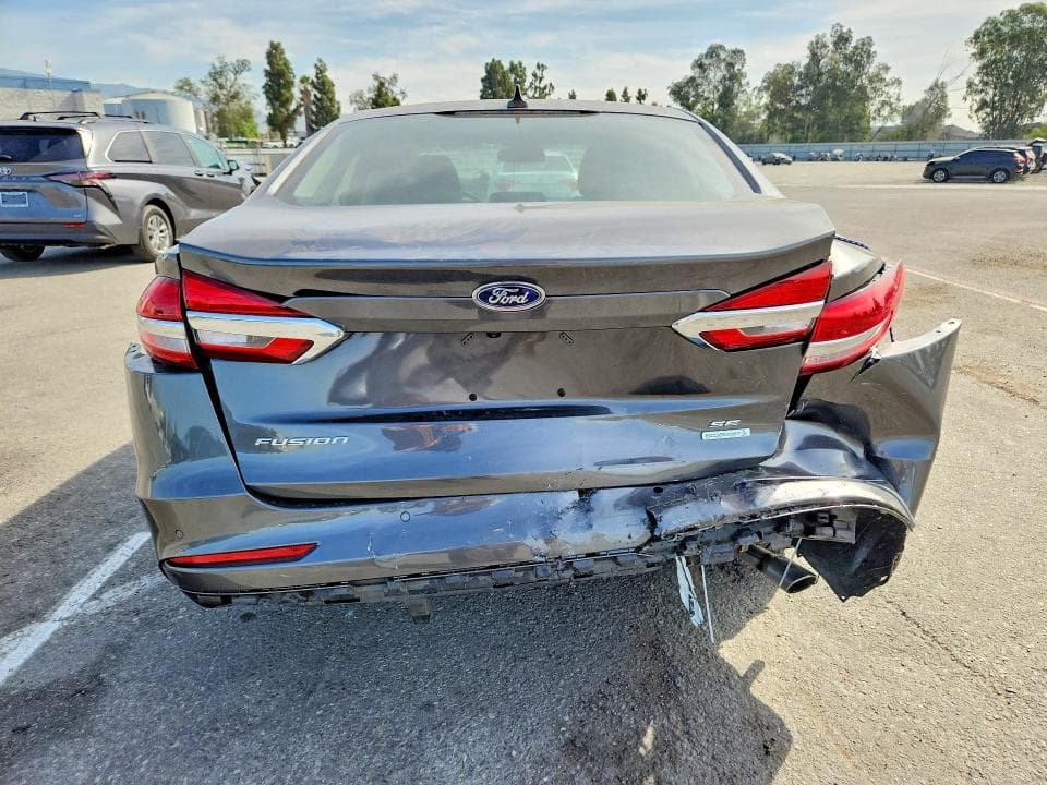 2019 FORD FUSION SE 6