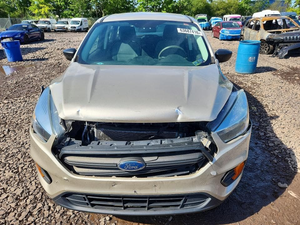 2017 FORD ESCAPE S 5