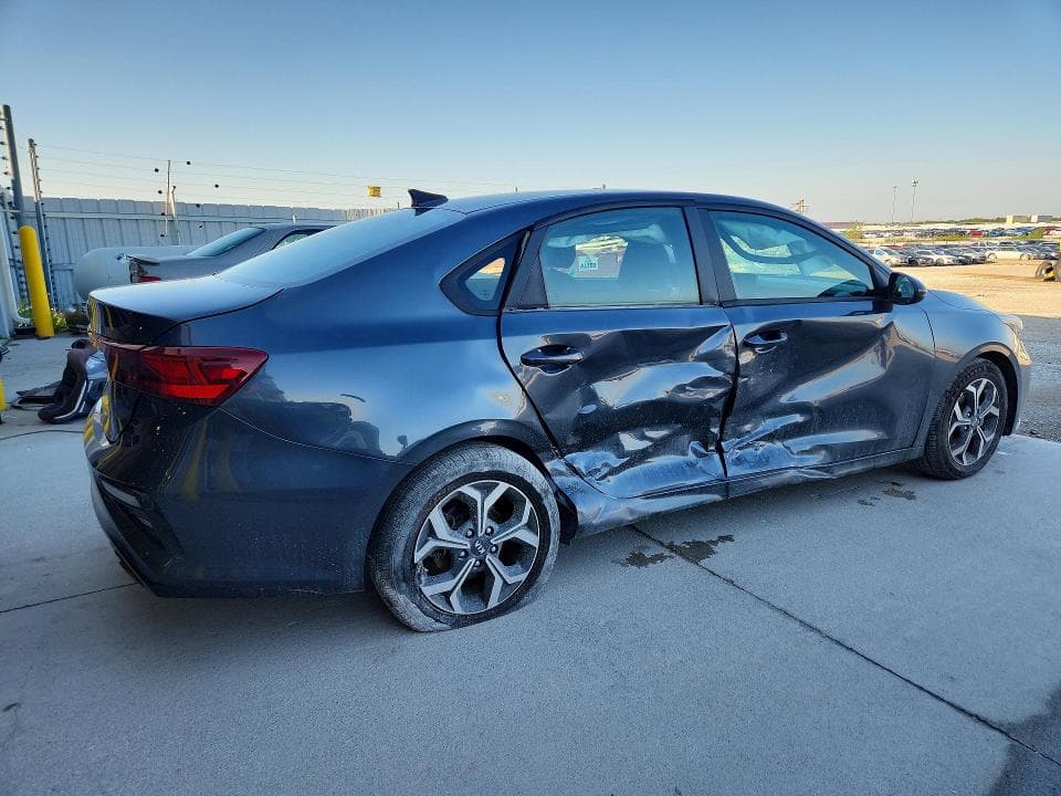 2021 KIA FORTE LXS 3
