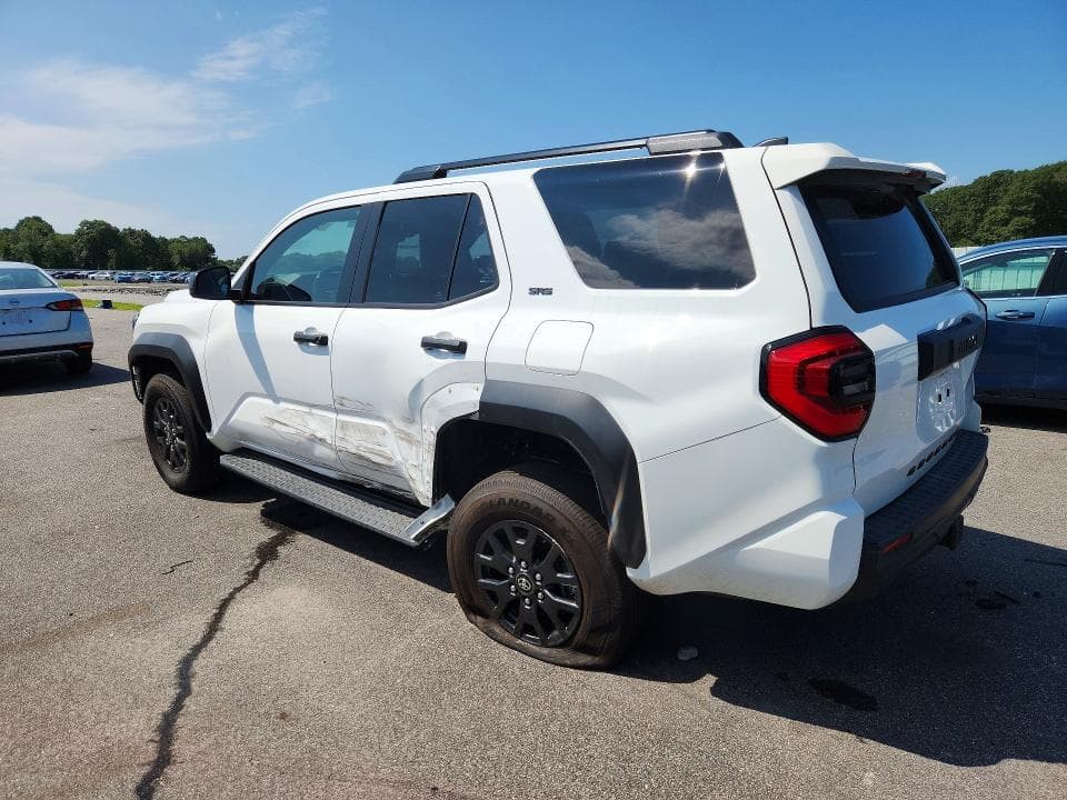2026 TOYOTA 4RUNNER SR5 2