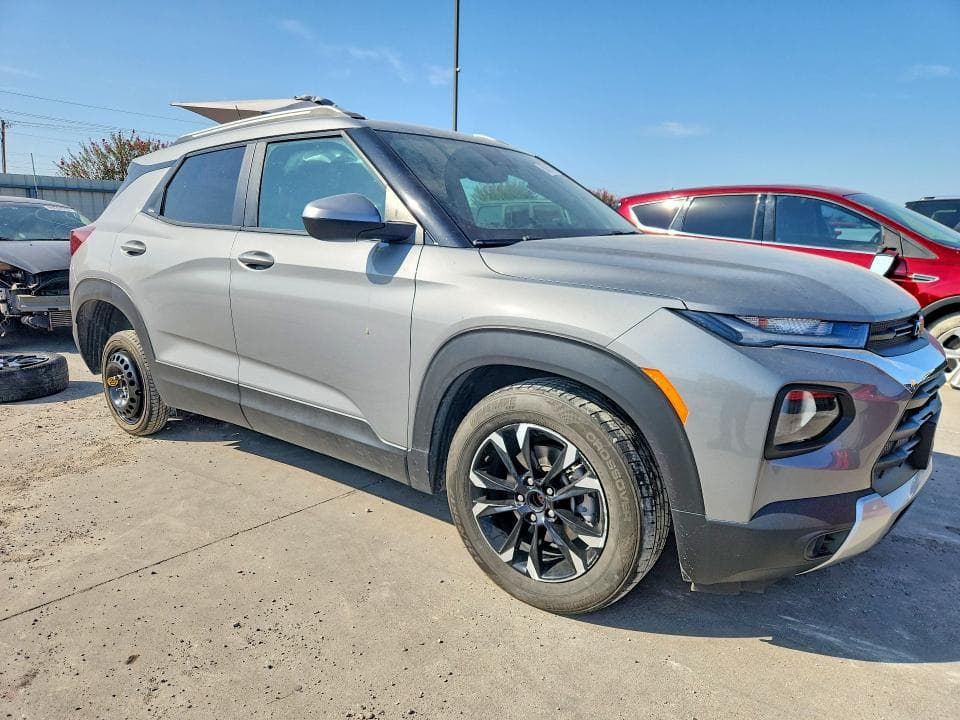 2023 CHEVROLET TRAILBLAZER LT 4