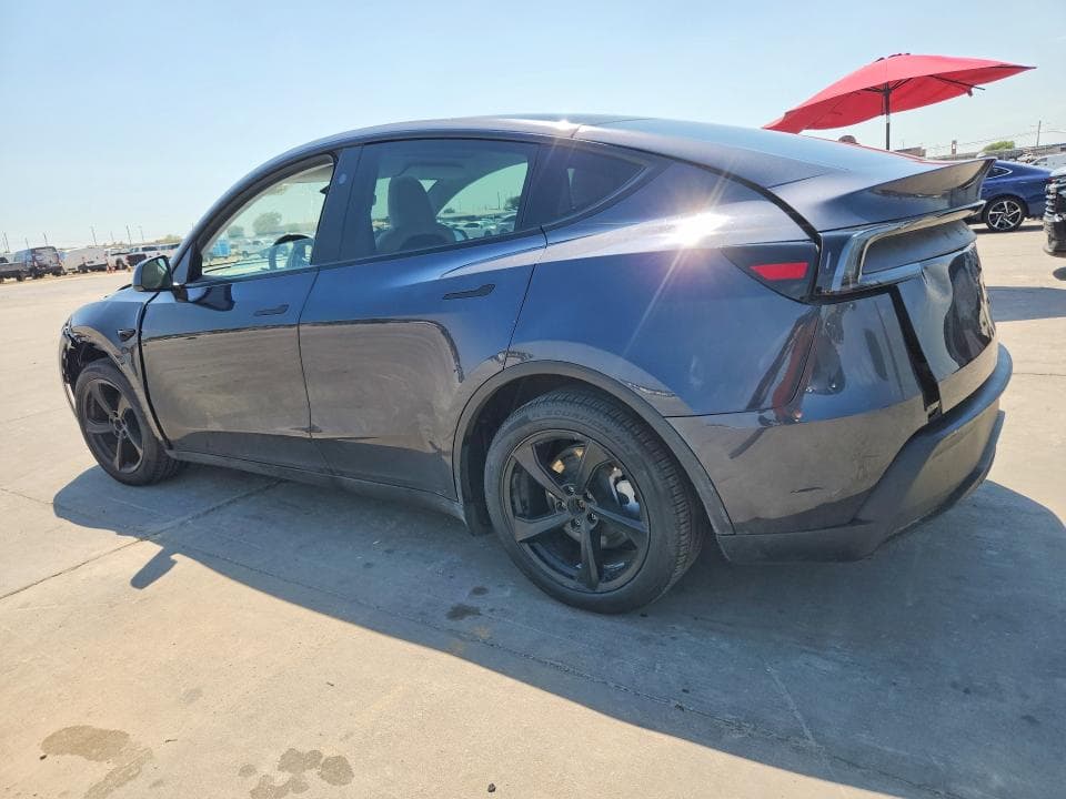 2026 TESLA MODEL  Y 2