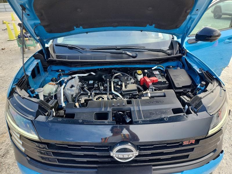 2025 NISSAN KICKS SR 12