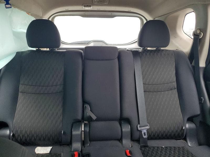 2019 NISSAN ROGUE S 10