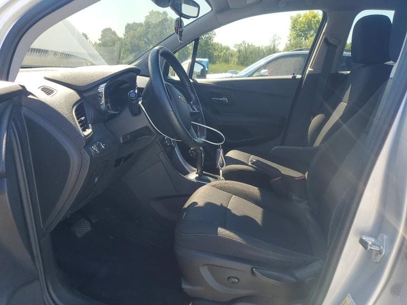2019 CHEVROLET TRAX 1LT 7