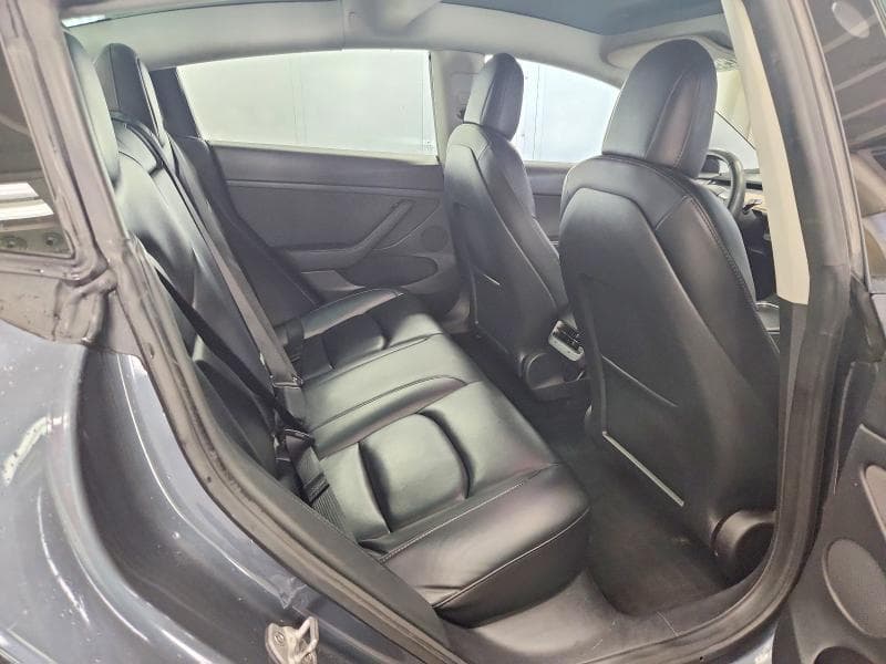 2022 TESLA MODEL 3 10