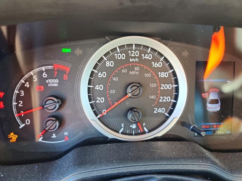 2020 TOYOTA COROLLA SE 9