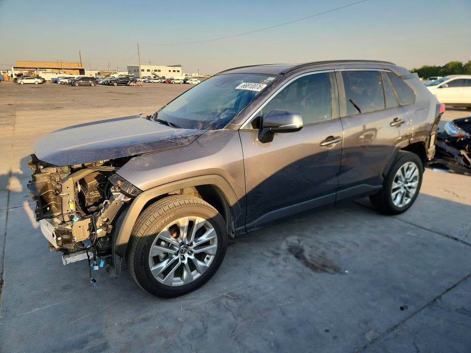 2025 TOYOTA RAV4 XLE PREMIUM - 1