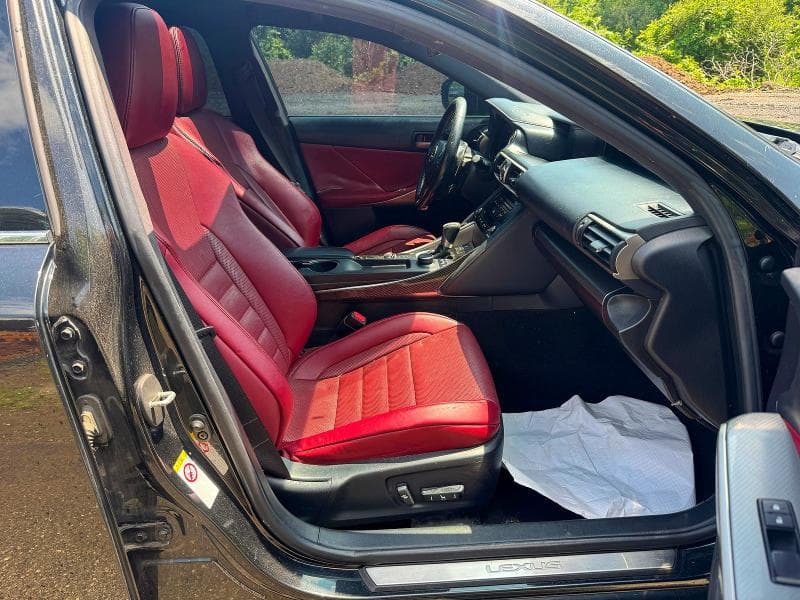 2018 LEXUS IS 300 5