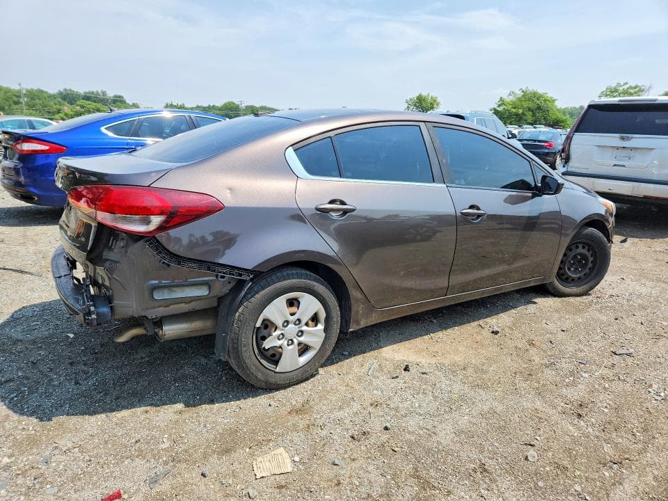 2017 KIA FORTE LX 3