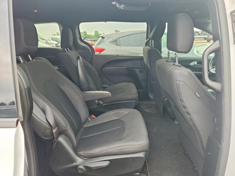 2019 CHRYSLER PACIFICA HYBRID TOURING PLUS 11