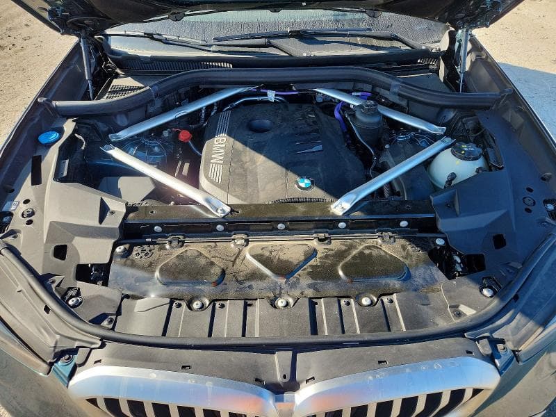 2025 BMW X5 XDRIVE40I 12