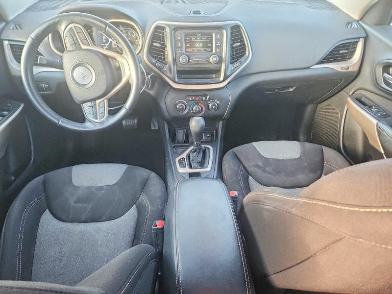2018 JEEP CHEROKEE LATITUDE 8