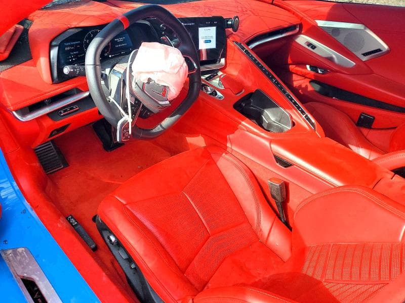 2025 CHEVROLET CORVETTE STINGRAY 3LT 8