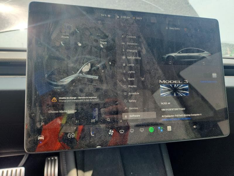 2024 TESLA MODEL 3 9