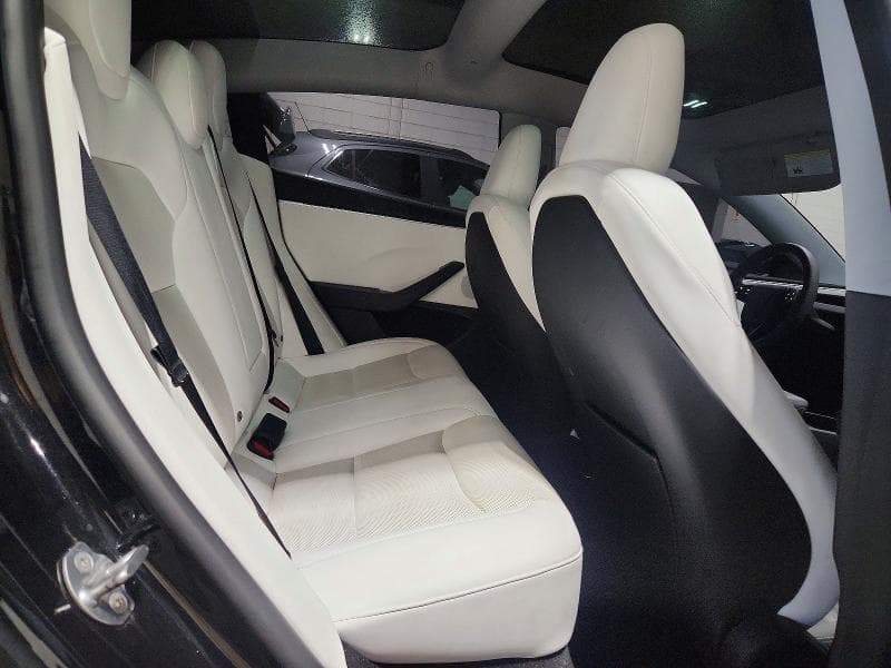 2025 TESLA MODEL 3 11
