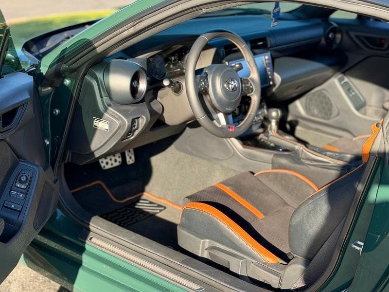 2025 TOYOTA GR86 HAKONE EDITION 11