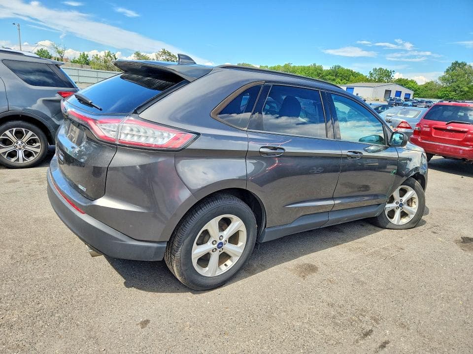 2017 FORD EDGE SE 3