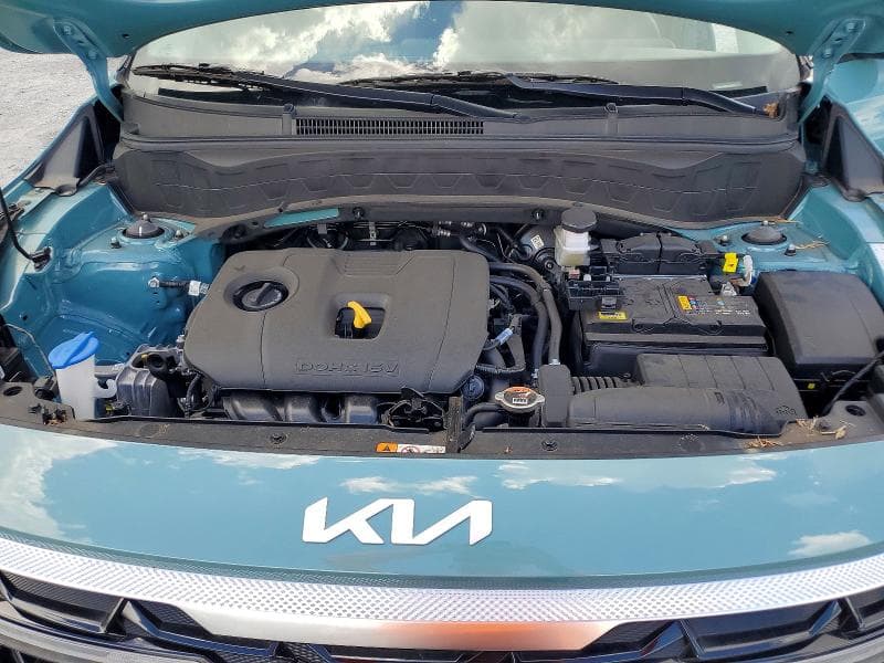 2025 KIA SELTOS S 12