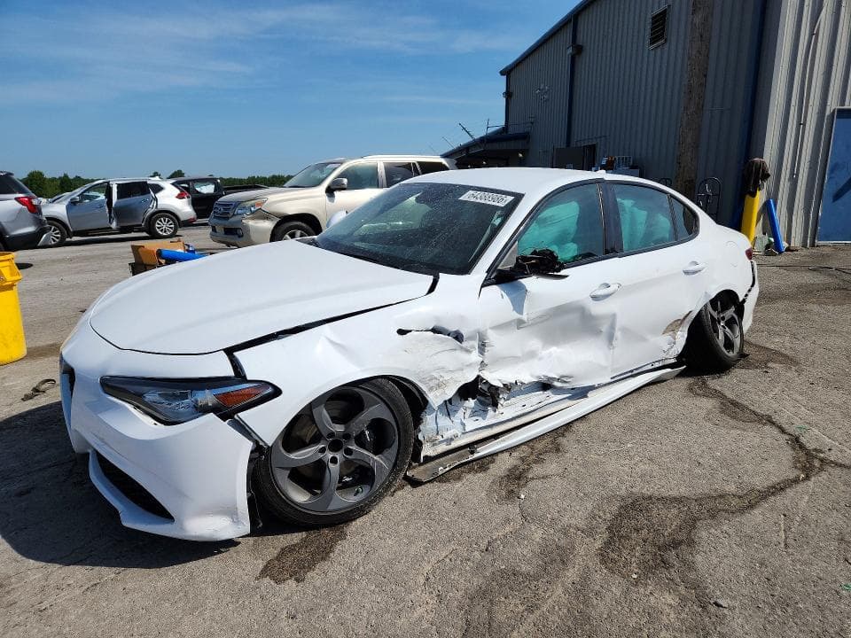 2018 ALFA ROMEO GIULIA - 1
