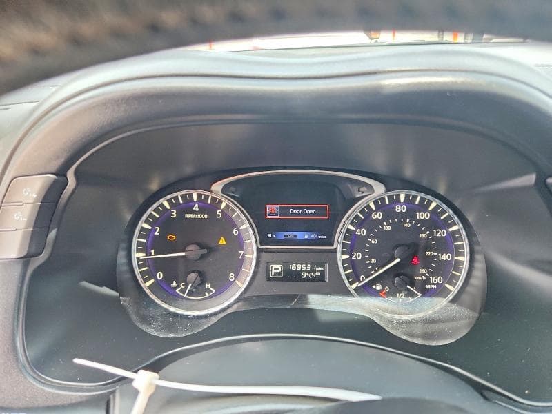 2017 INFINITI QX60 BASE 9