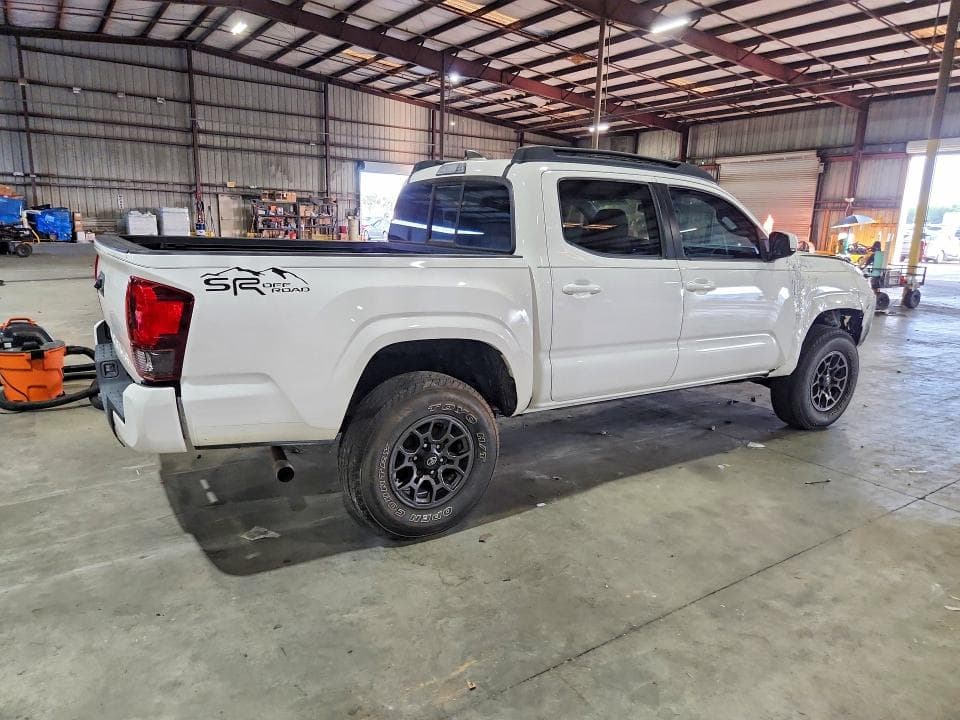 2020 TOYOTA TACOMA SR 3