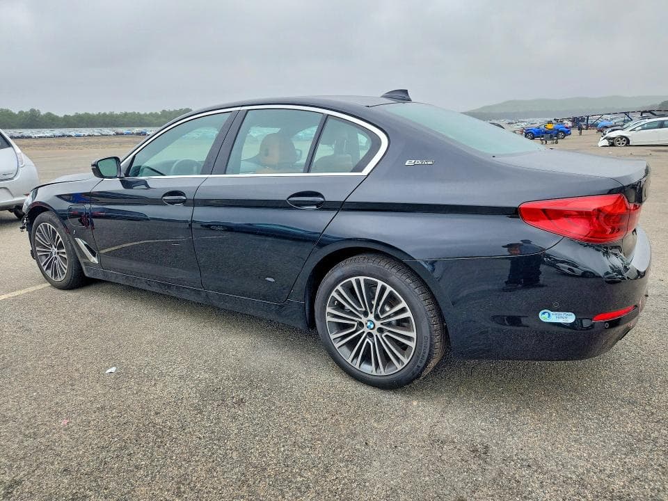 2019 BMW 530XE 2