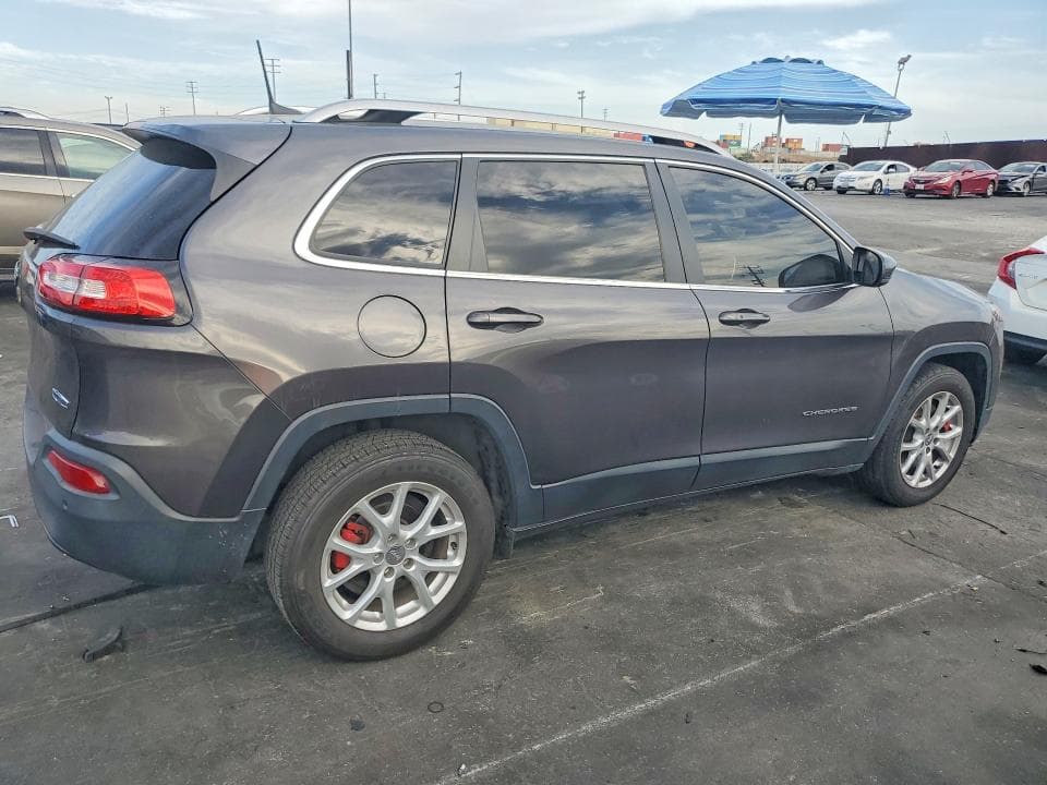 2018 JEEP CHEROKEE LATITUDE PLUS 3