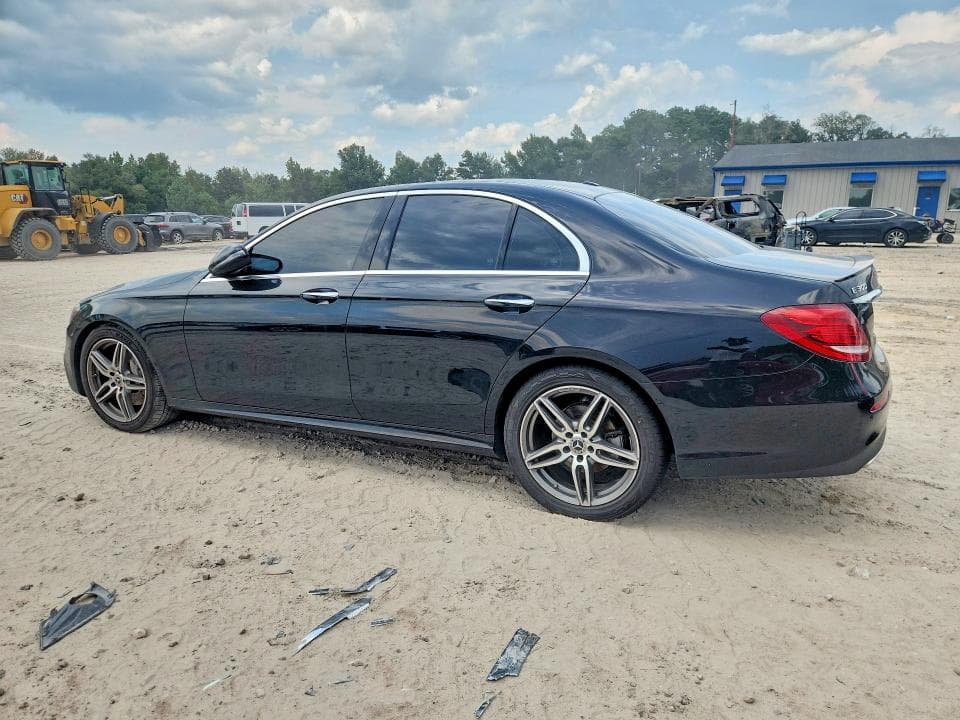 2018 MERCEDES-BENZ E 300 2
