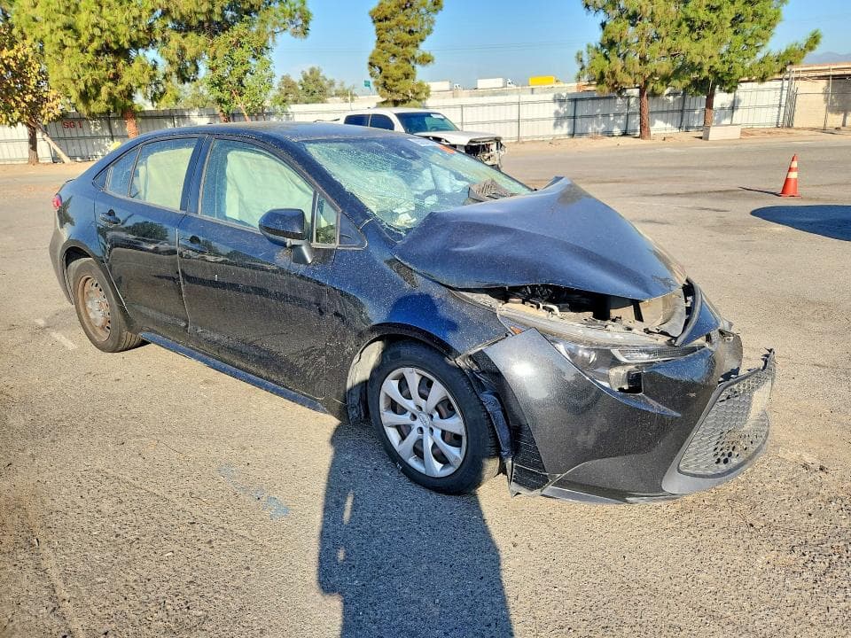 2020 TOYOTA COROLLA LE 4
