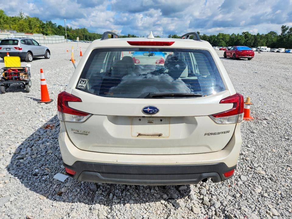 2019 SUBARU FORESTER 6