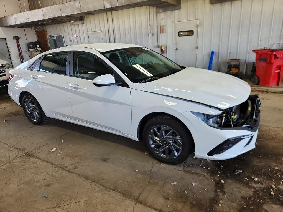 2026 HYUNDAI ELANTRA HYBRID BLUE 4