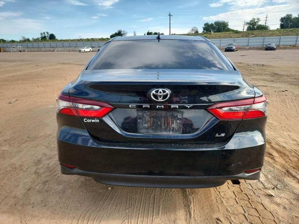 2021 TOYOTA CAMRY LE 6