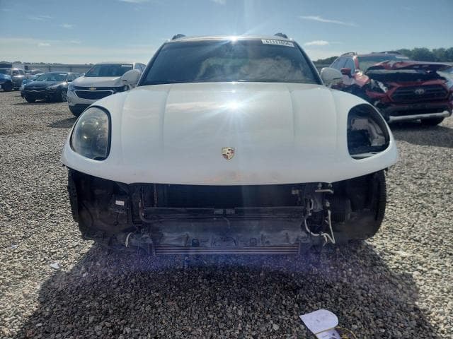 2018 PORSCHE MACAN 5