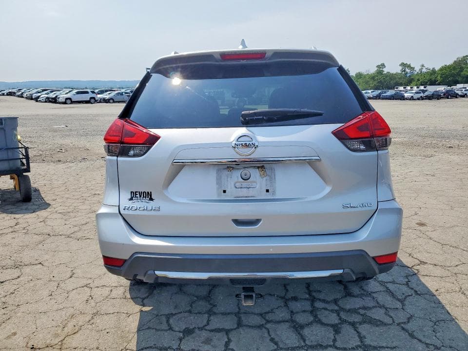 2017 NISSAN ROGUE SL 6