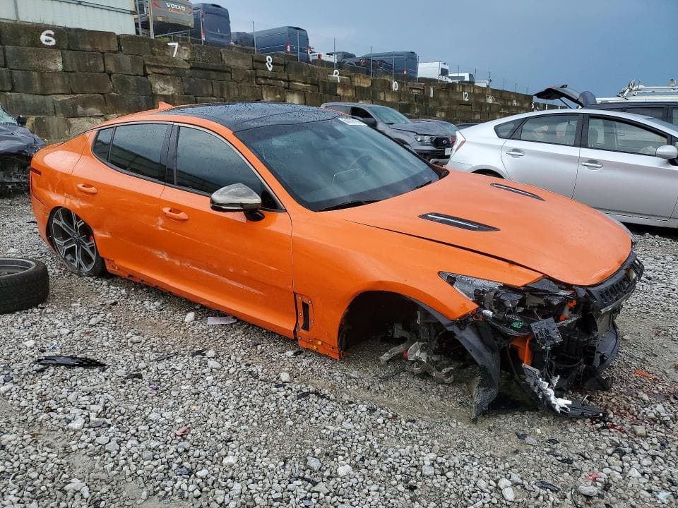 2020 KIA STINGER GT2 4