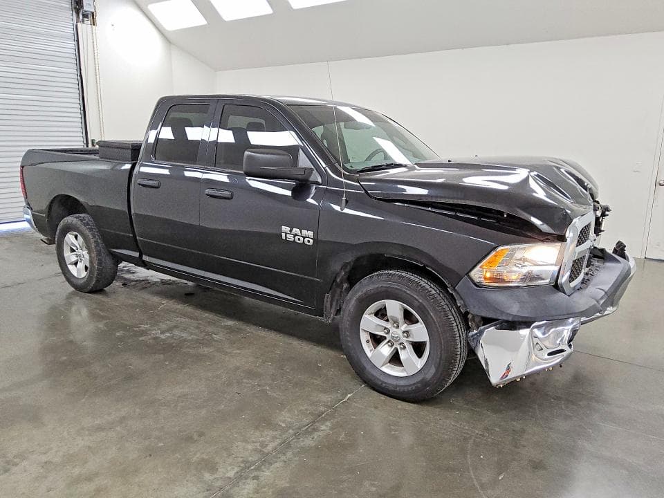 2018 RAM 1500 ST 4