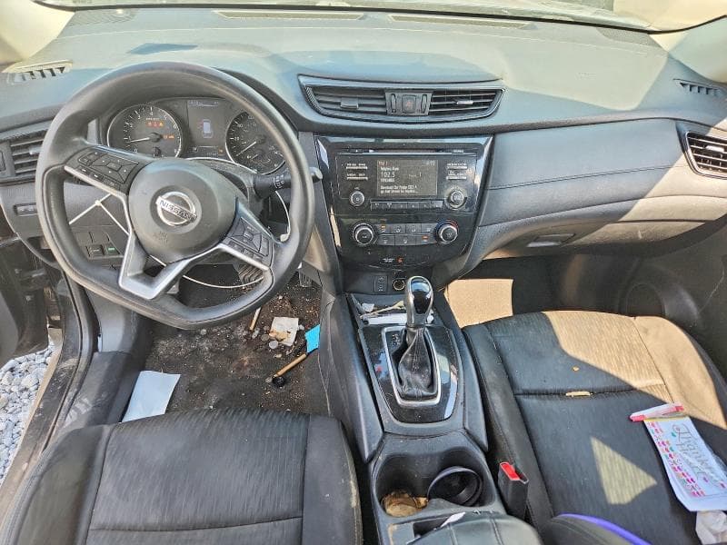 2017 NISSAN ROGUE S 8