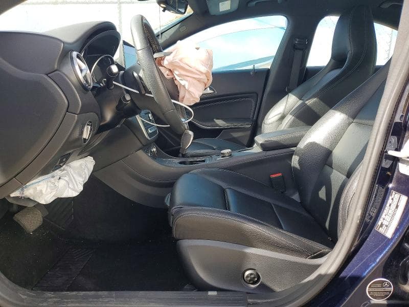 2018 MERCEDES-BENZ CLA 250 7