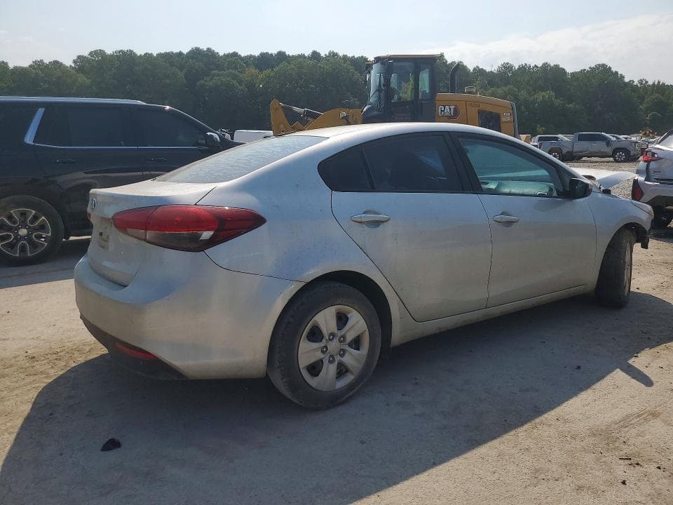2017 KIA FORTE 3