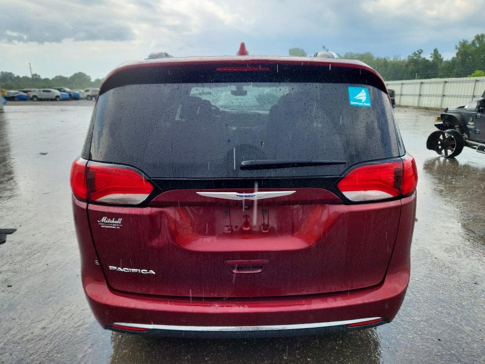 2019 CHRYSLER PACIFICA TOURING L 6
