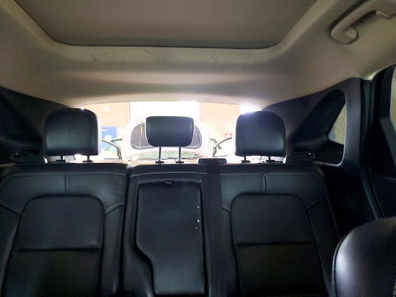 2020 FORD ESCAPE TITANIUM 10