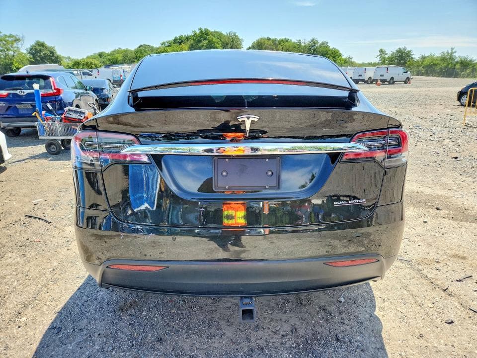 2020 TESLA MODEL X 6