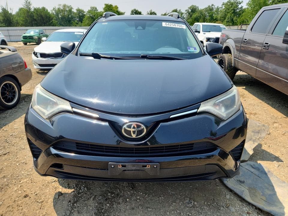 2017 TOYOTA RAV4 LE 5