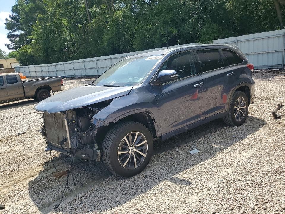 2018 TOYOTA HIGHLANDER XLE - 1