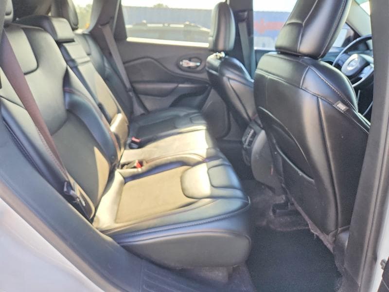 2019 JEEP CHEROKEE TRAILHAWK 11